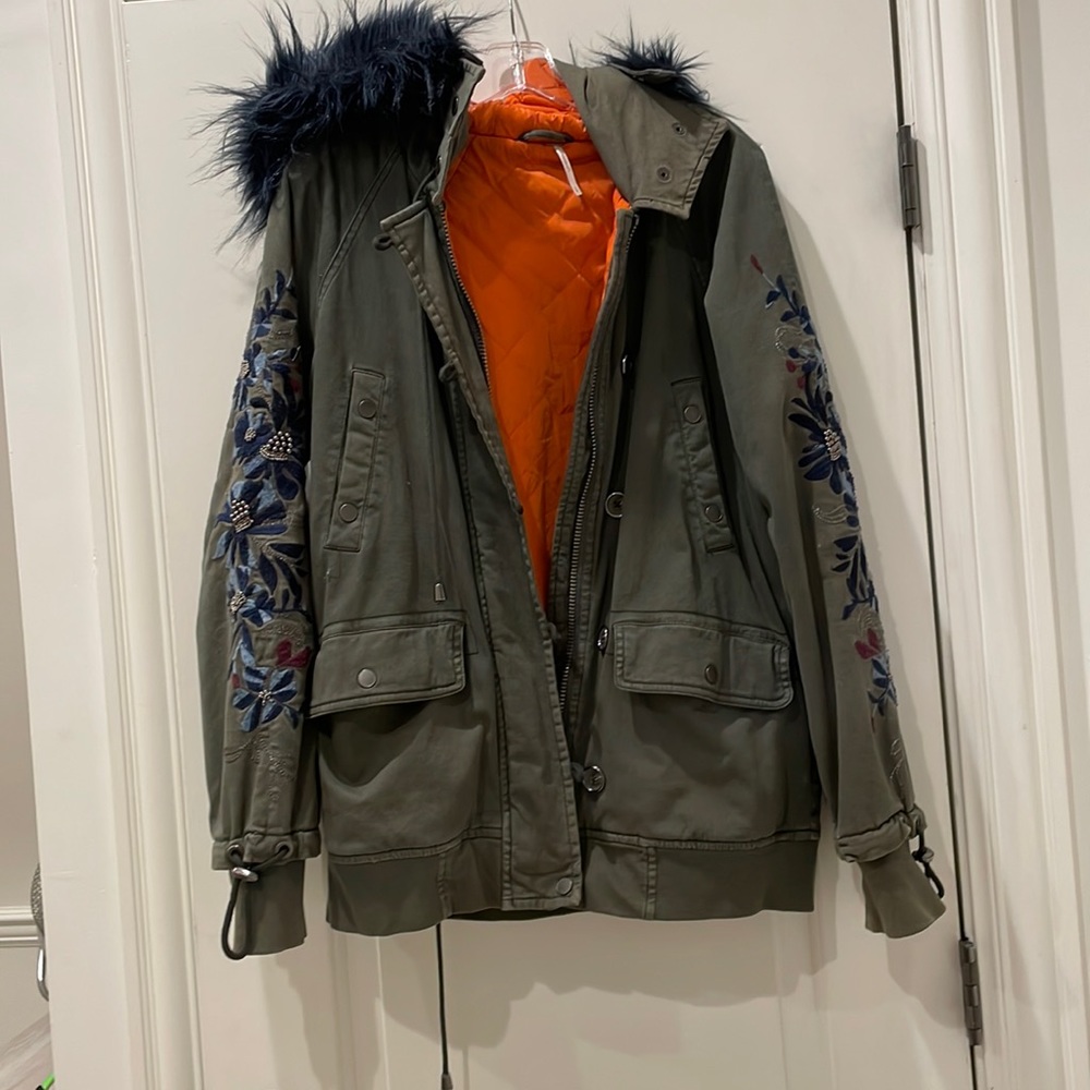 Free people, Soft, hooded army colored utility jacket.